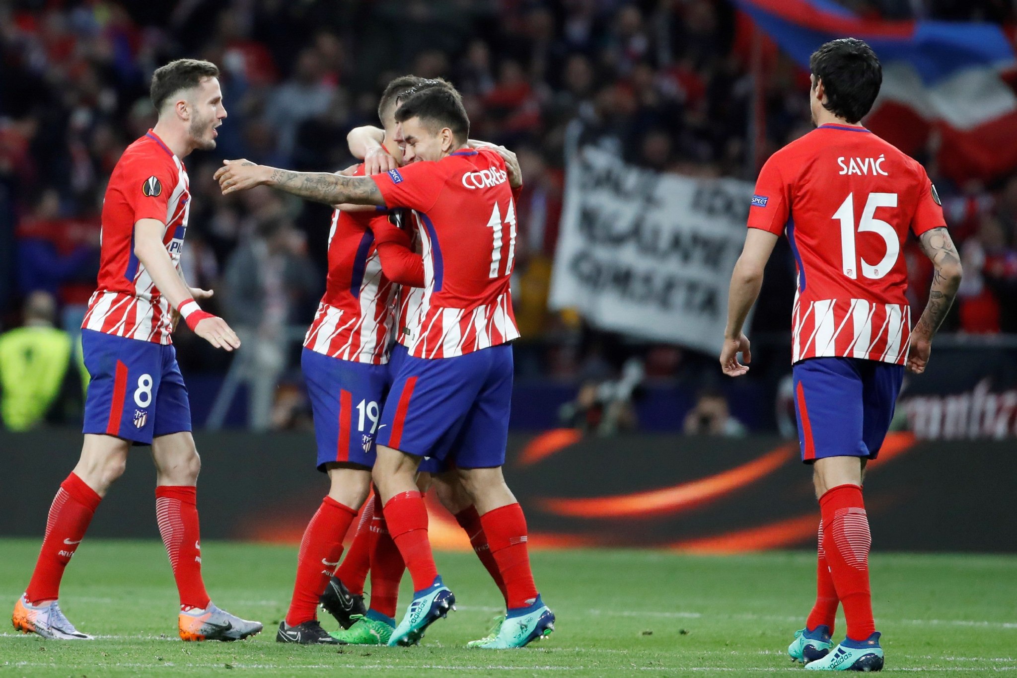 三层结构 三层结构