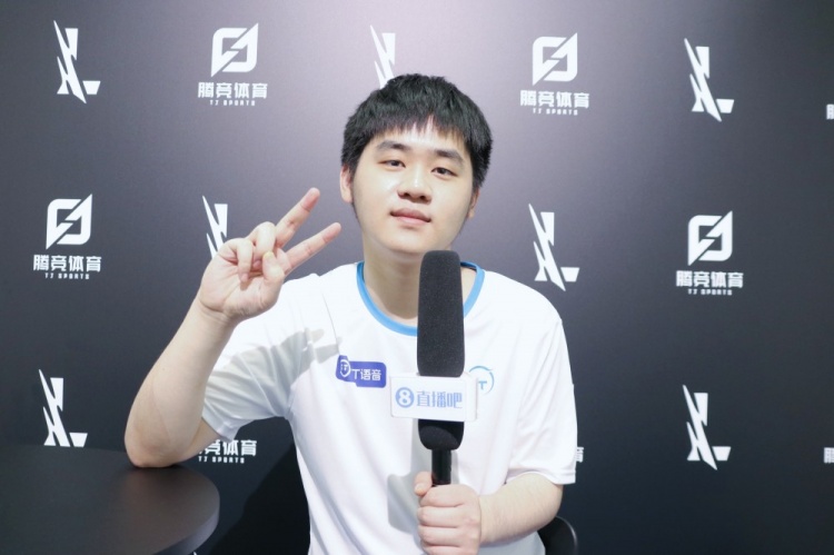 决定你是顶 决定你是顶